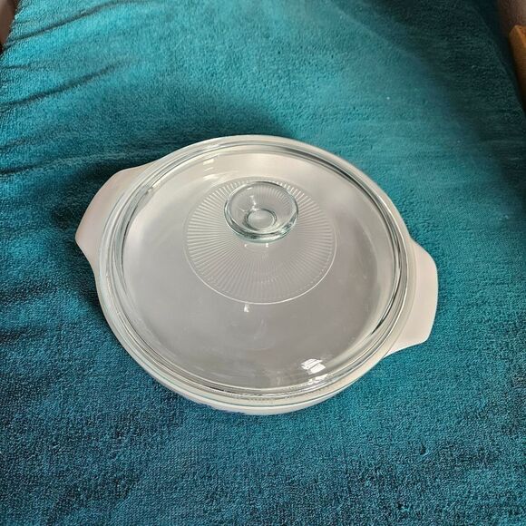 Fire King (Anchor Hocking) Baking Dish In Cornflower - Picture 2 of 8